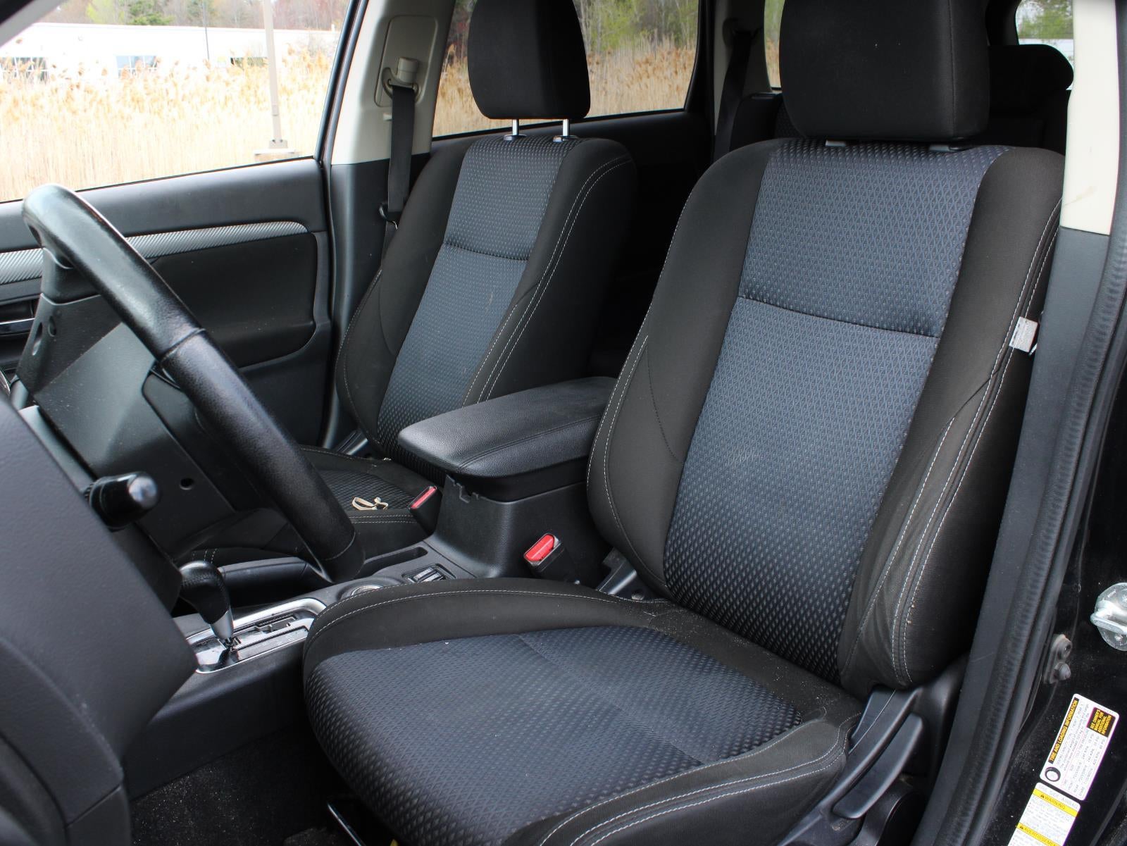 2016 Mitsubishi Outlander SE