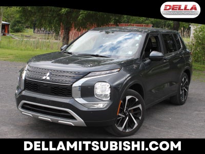 2024 Mitsubishi Outlander SE Black Edition
