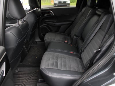 2024 Mitsubishi Outlander SE Black Edition
