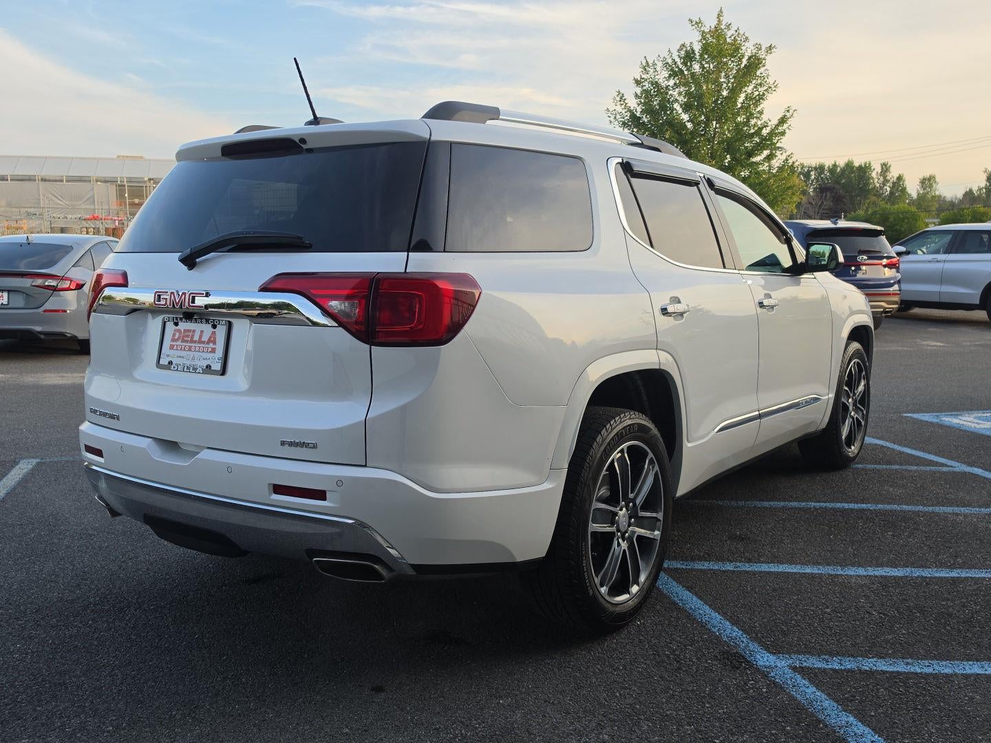 2019 GMC Acadia Denali