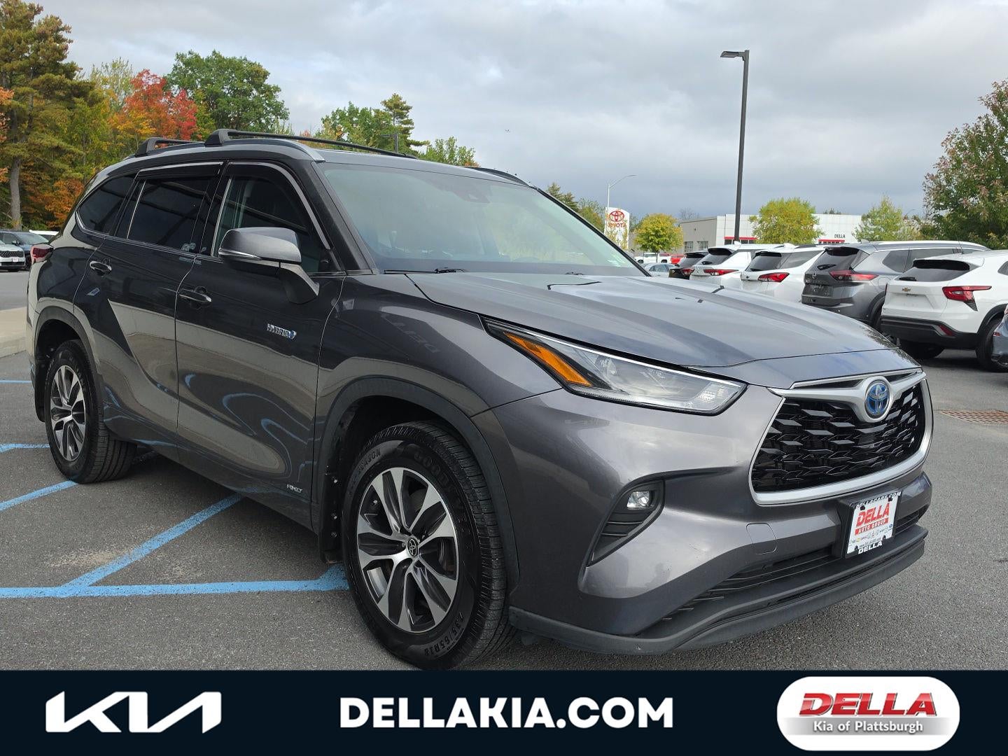 2021 Toyota Highlander Hybrid XLE