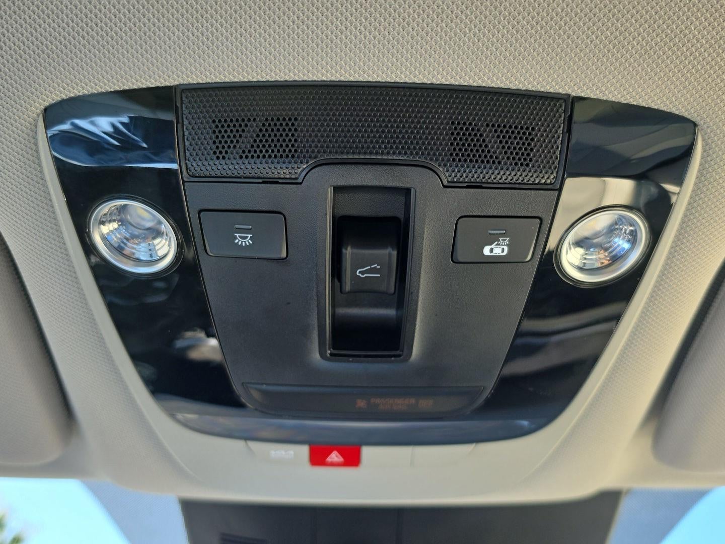 2025 Kia Sorento X-Line EX