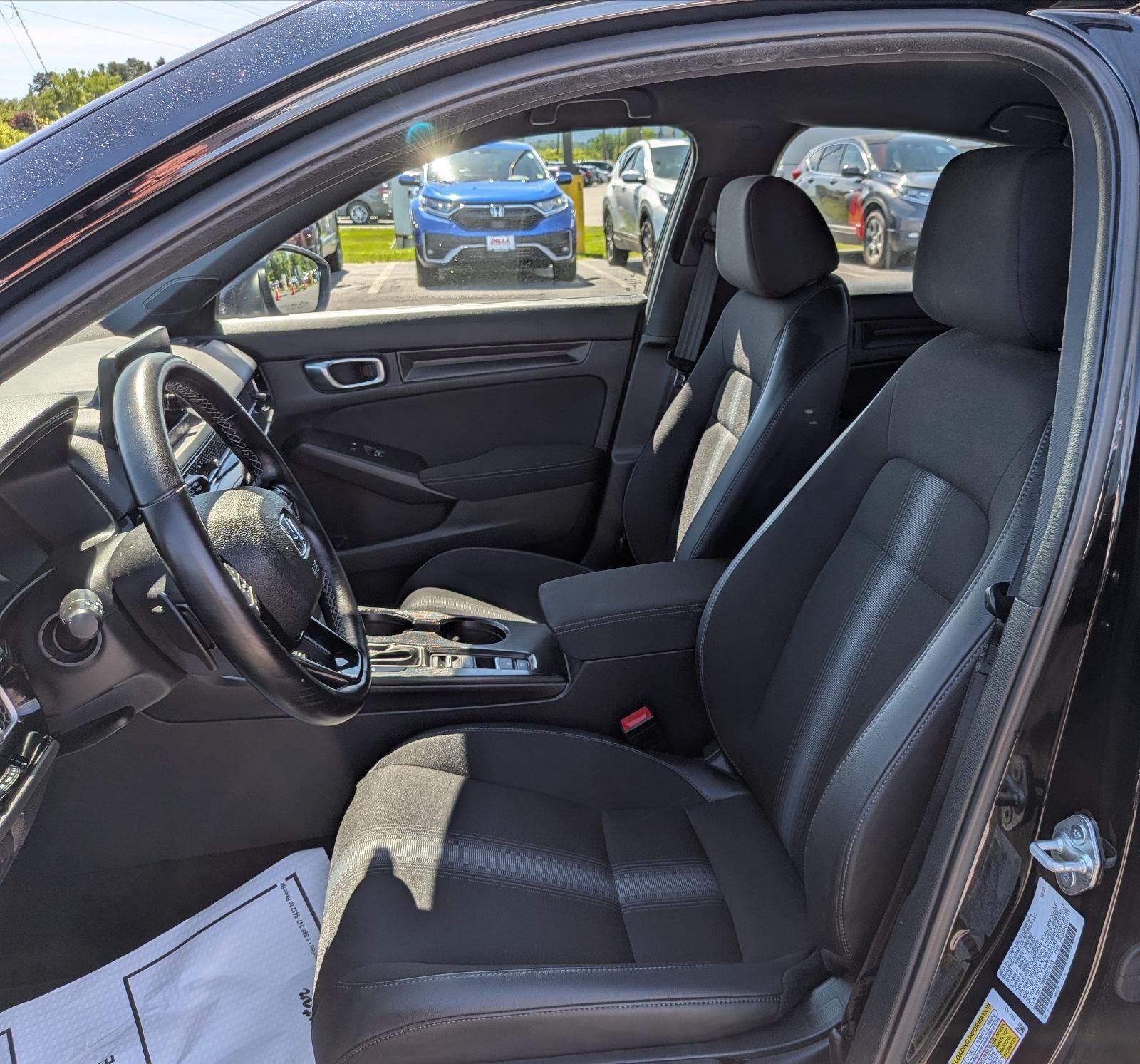 2024 Honda Civic Hatchback Sport - Photo 13