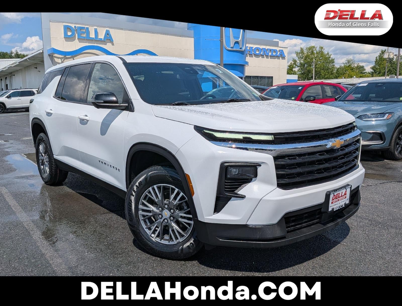 2024 Chevrolet Traverse AWD LS