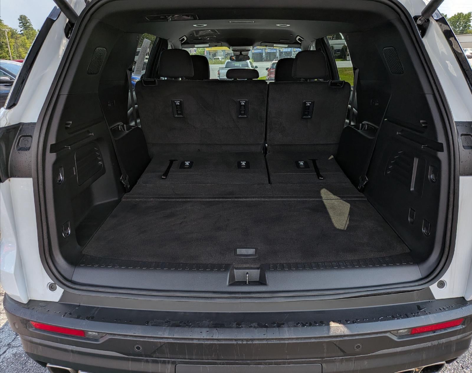 2024 Chevrolet Traverse AWD LS