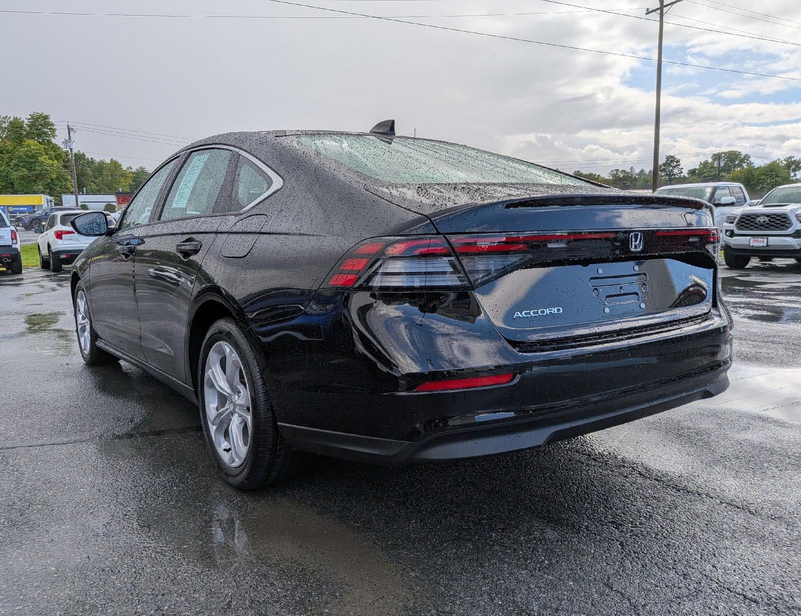 2024 Honda Accord LX - Photo 7