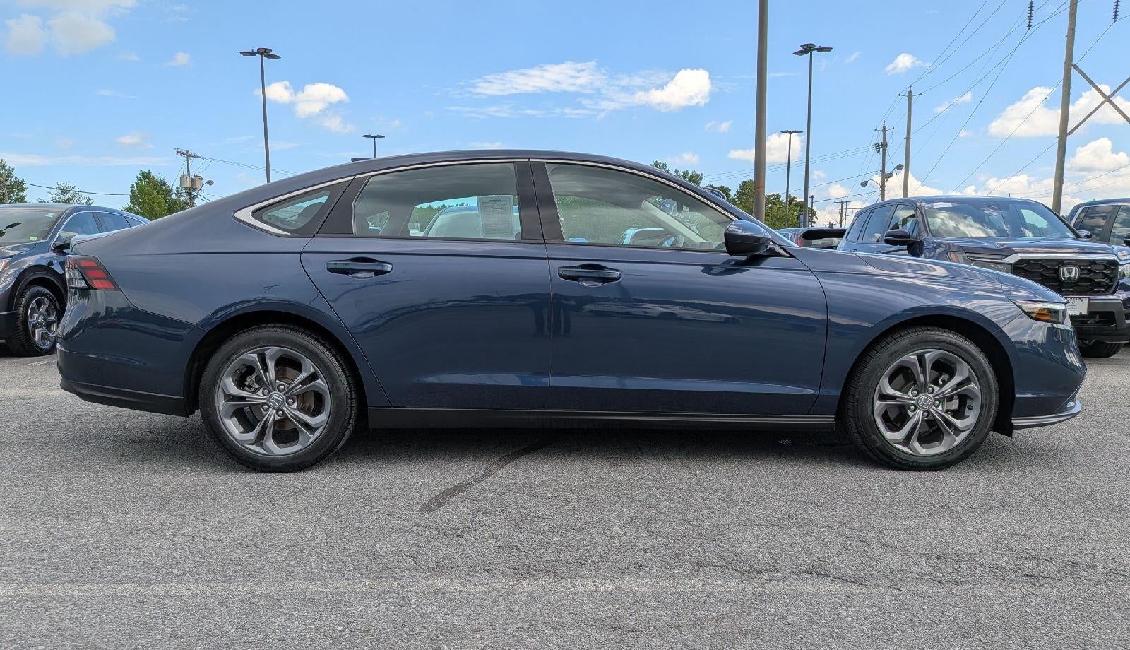 2023 Honda Accord Sedan EX