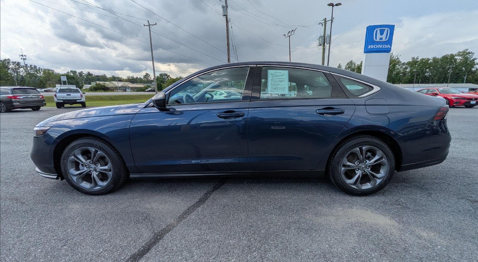 2023 Honda Accord Sedan EX