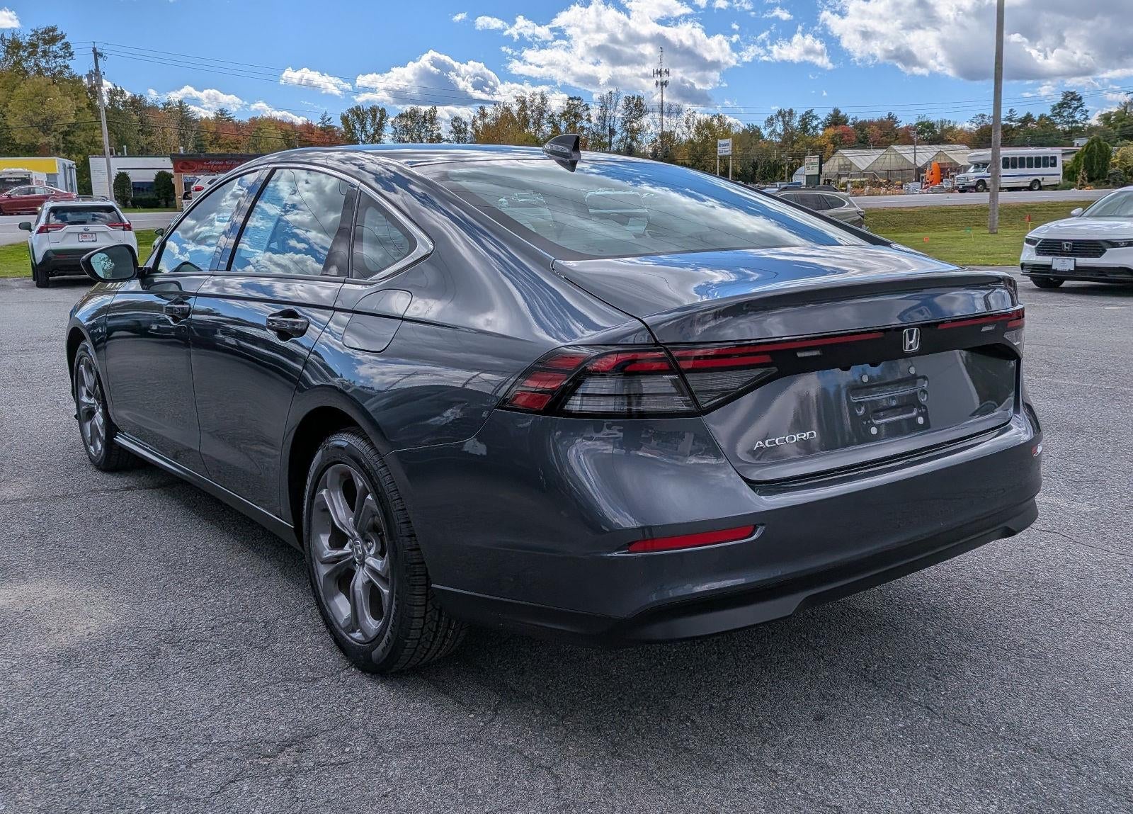 2024 Honda Accord EX - Photo 8