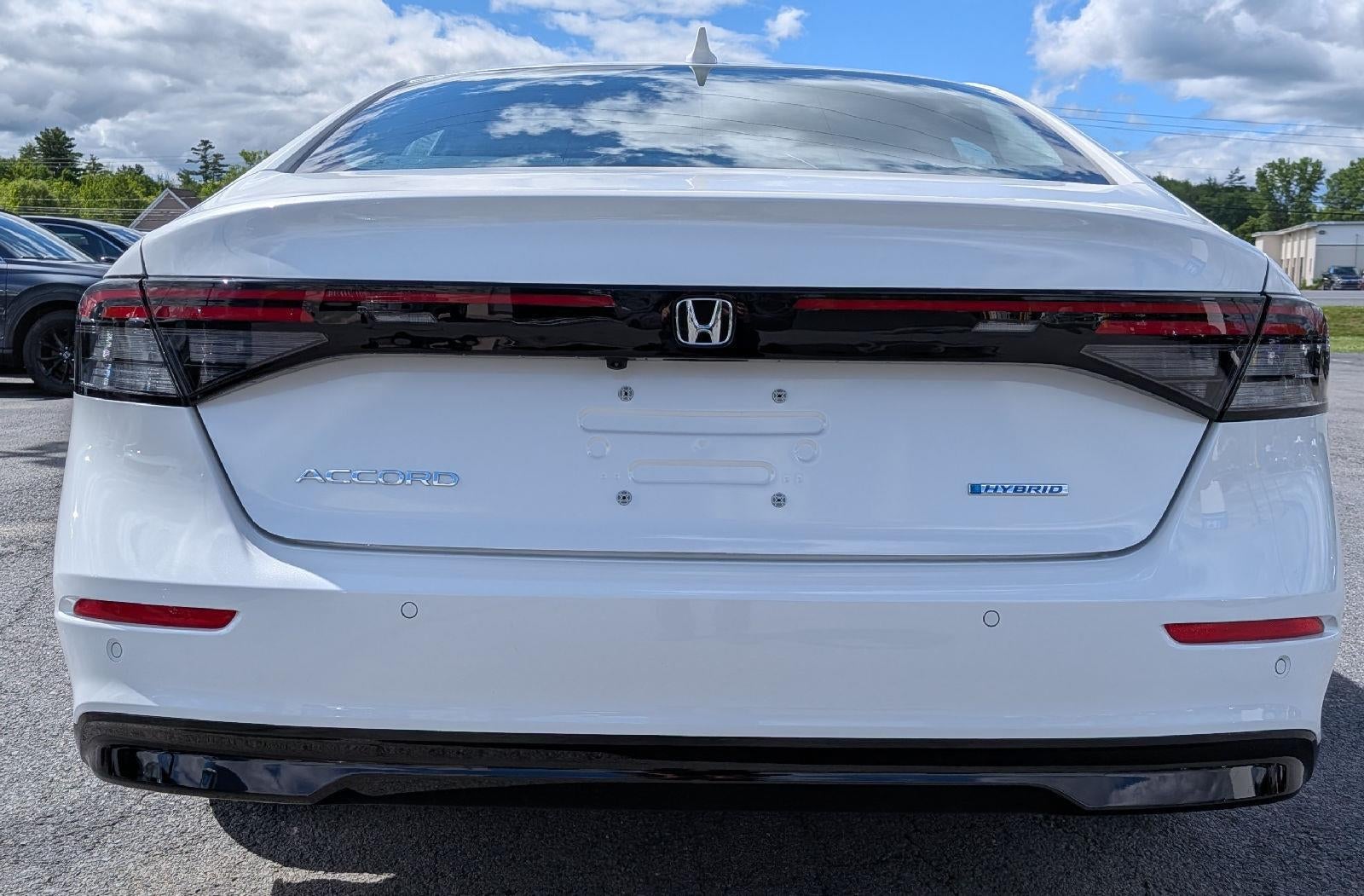 2025 Honda Accord Hybrid EX-L - Photo 10