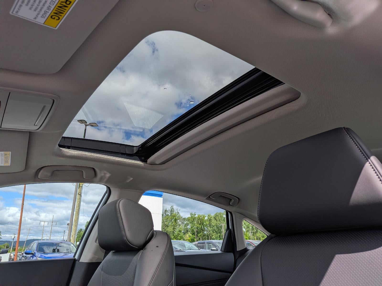2025 Honda Accord Hybrid EX-L - Photo 14