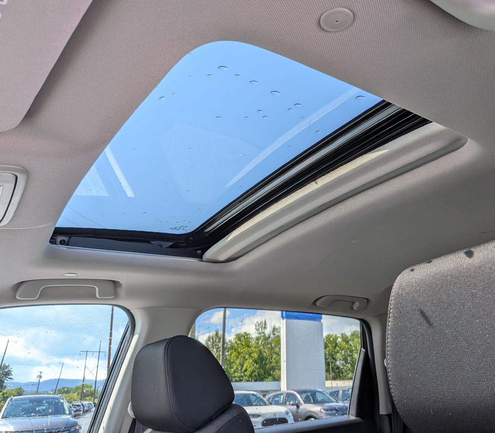 2025 Honda CR-V EX - Photo 14
