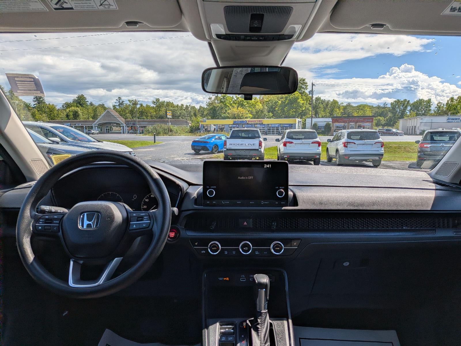 2025 Honda CR-V EX - Photo 25