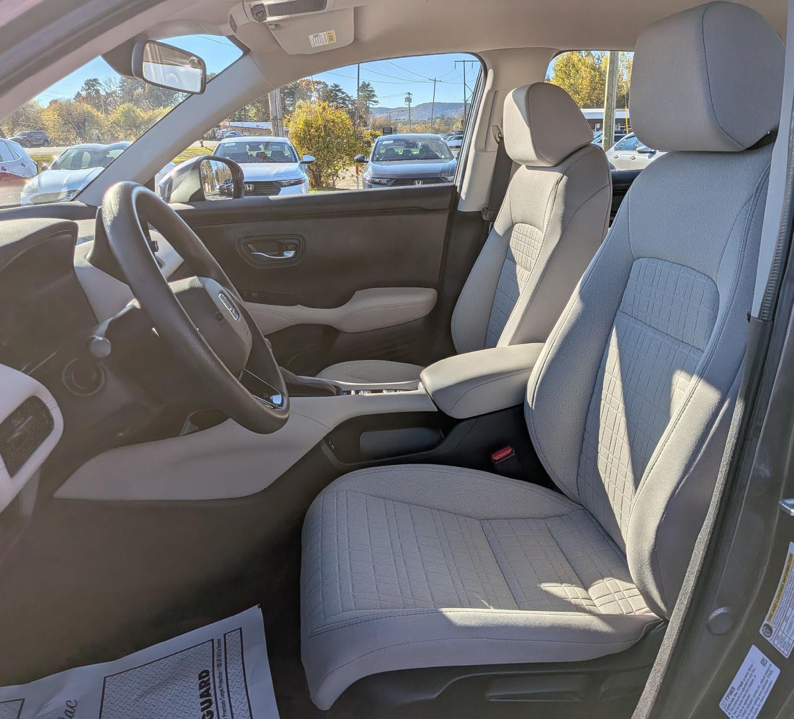 2024 Honda HR-V LX - Photo 13