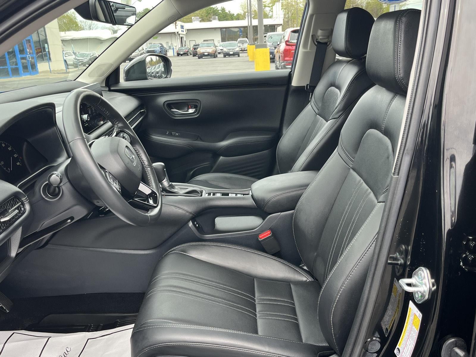 2024 Honda HR-V EX-L - Photo 13