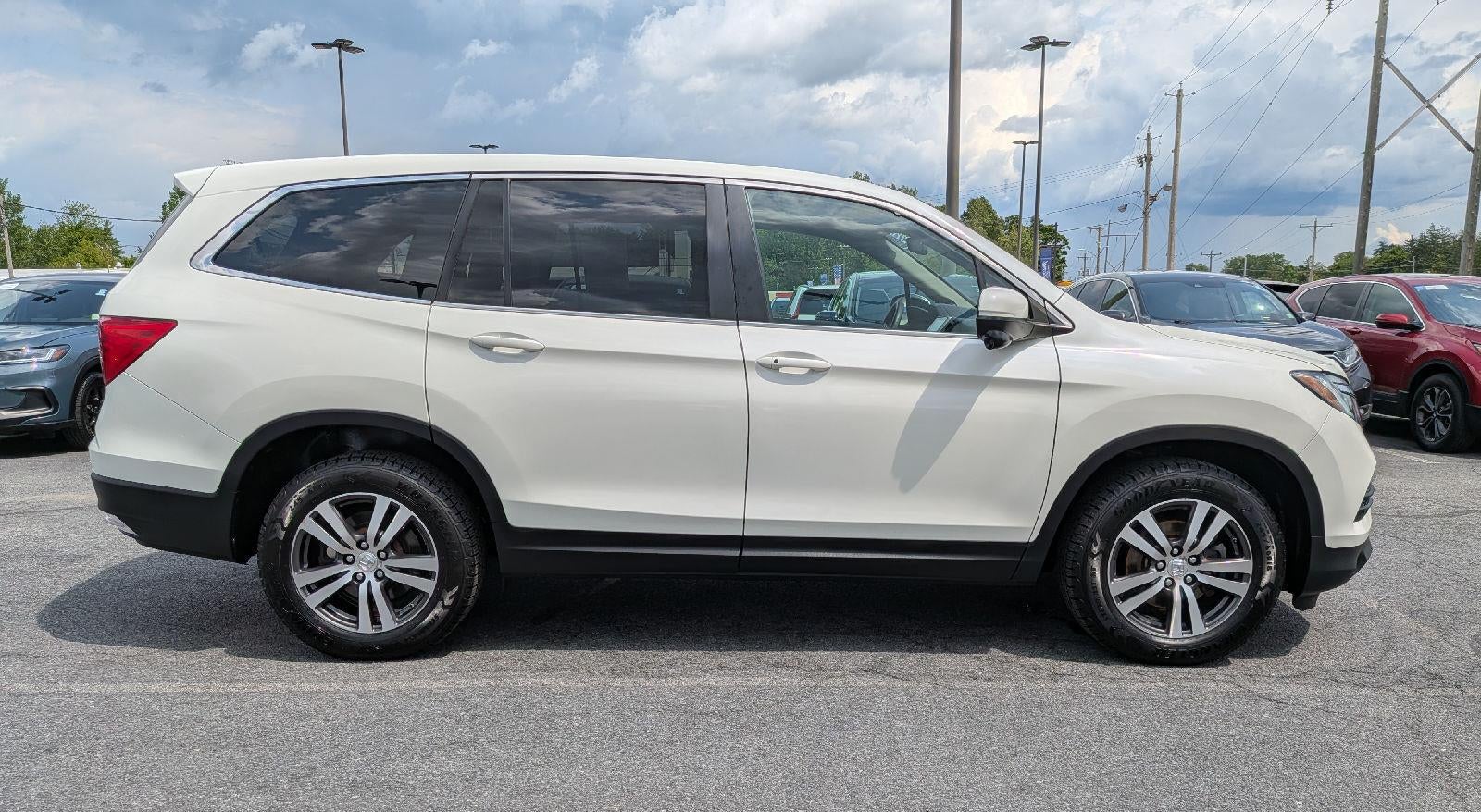 2017 Honda Pilot EX