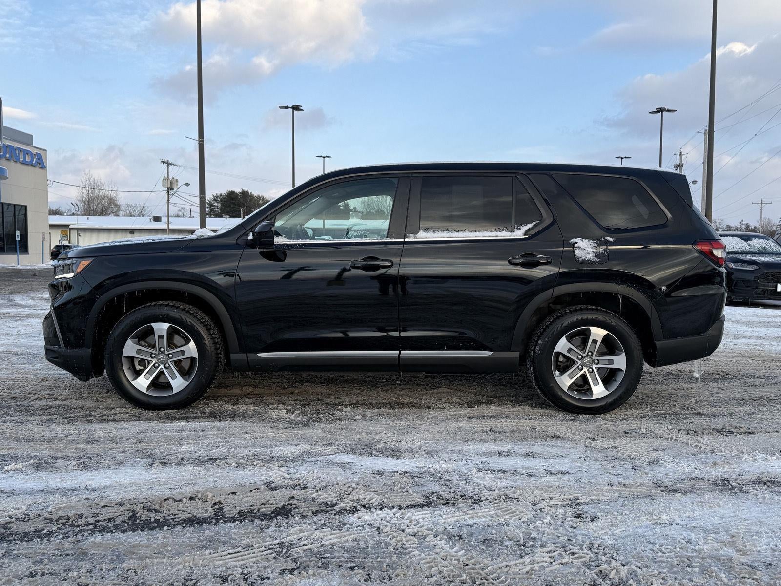 2023 Honda Pilot EX-L 8 Passenger