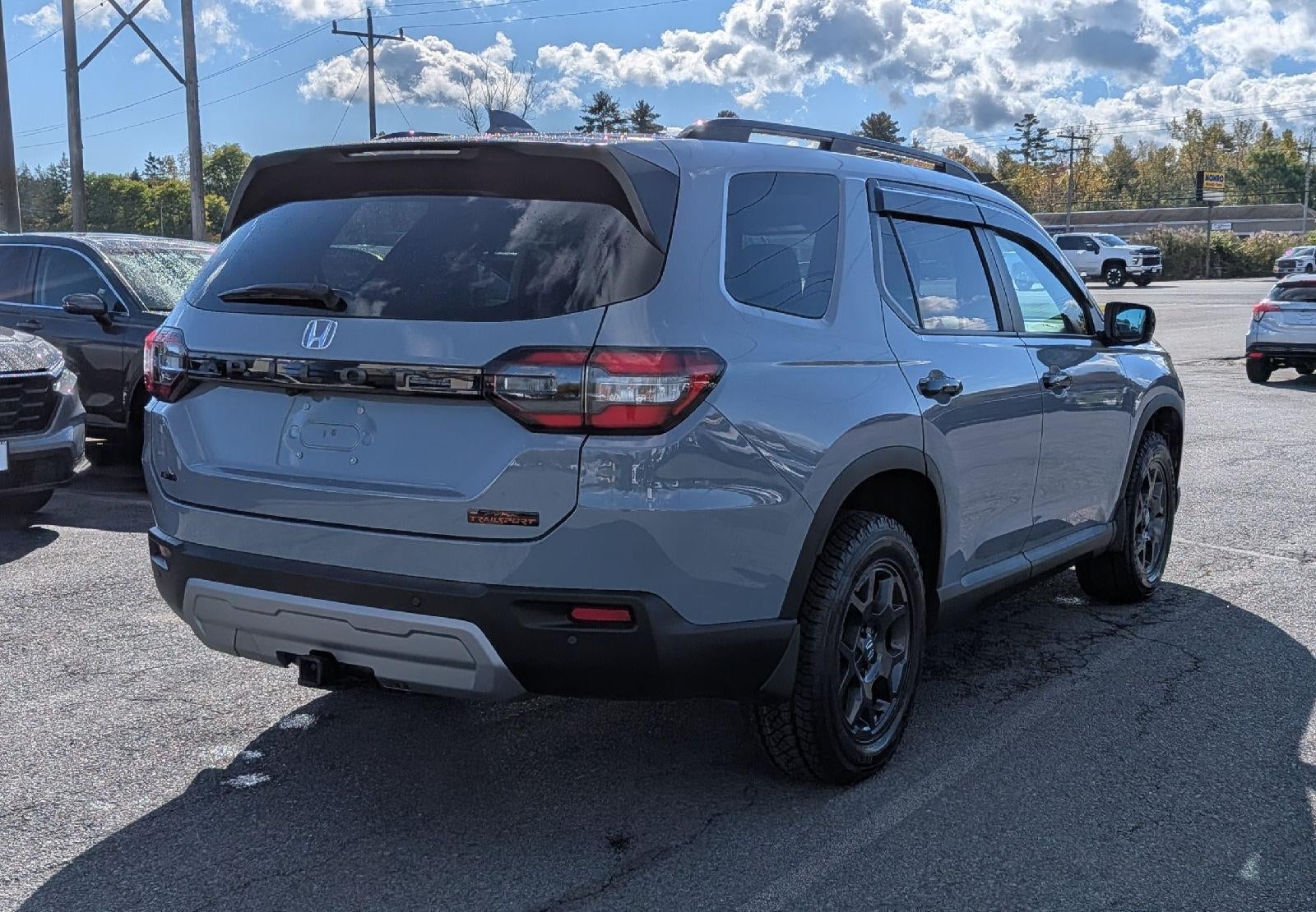 2025 Honda Pilot TrailSport