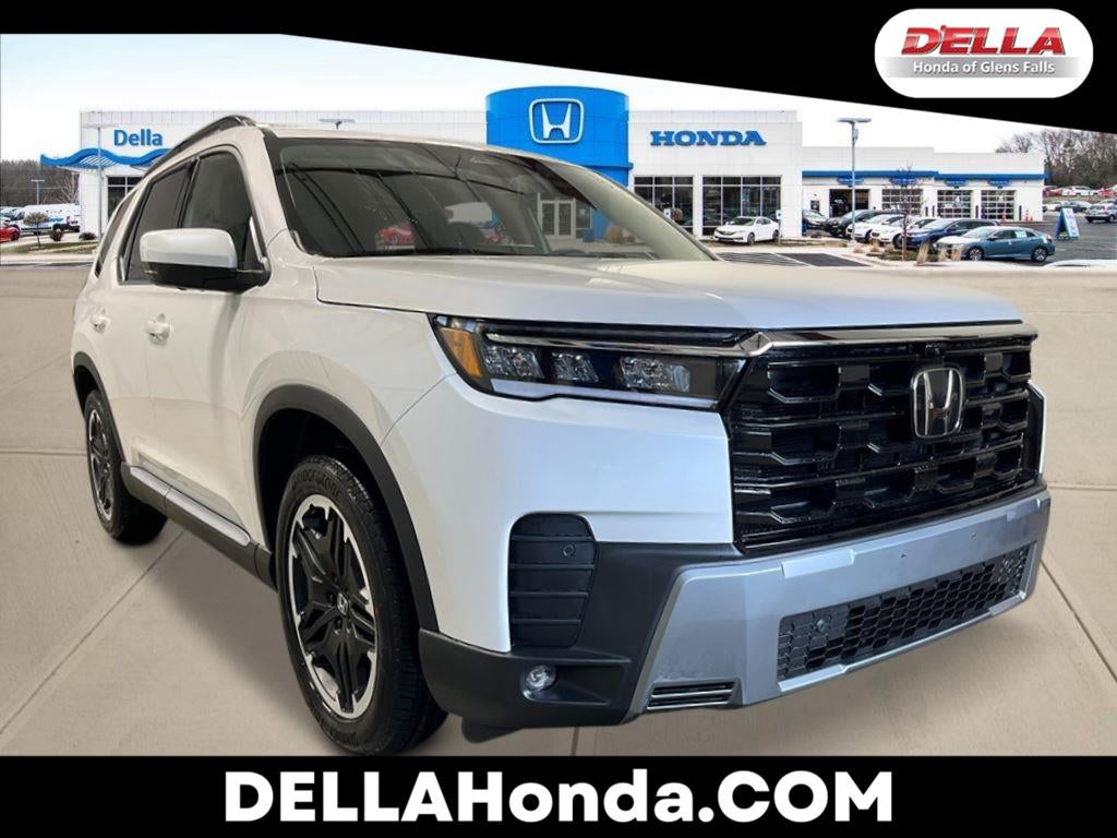 2026 Honda Pilot Touring AWD's photo