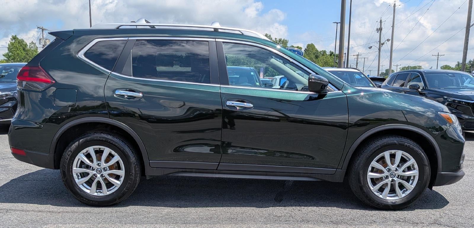 2020 Nissan Rogue SV
