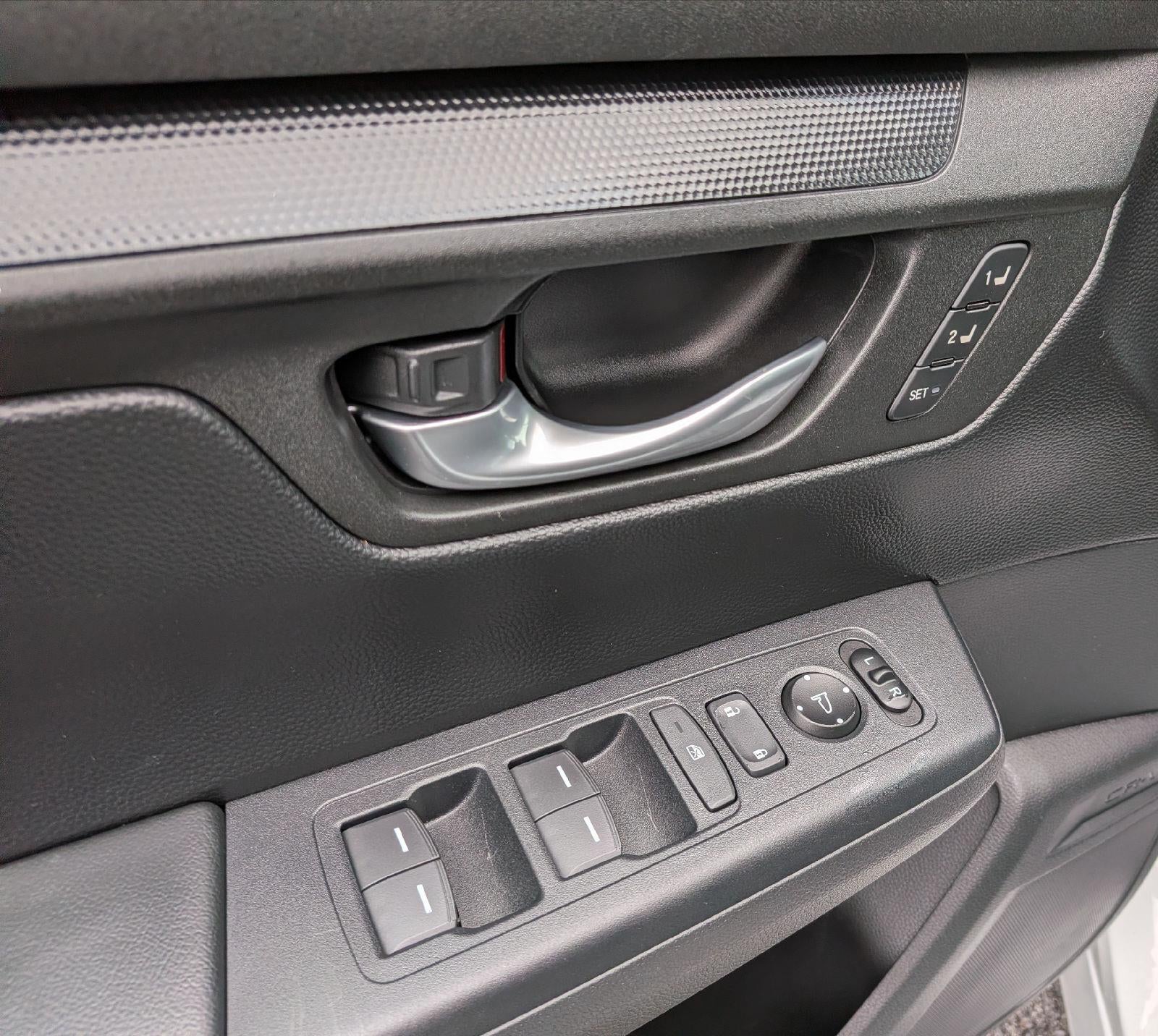 2024 Honda CR-V Sport-L - Photo 14