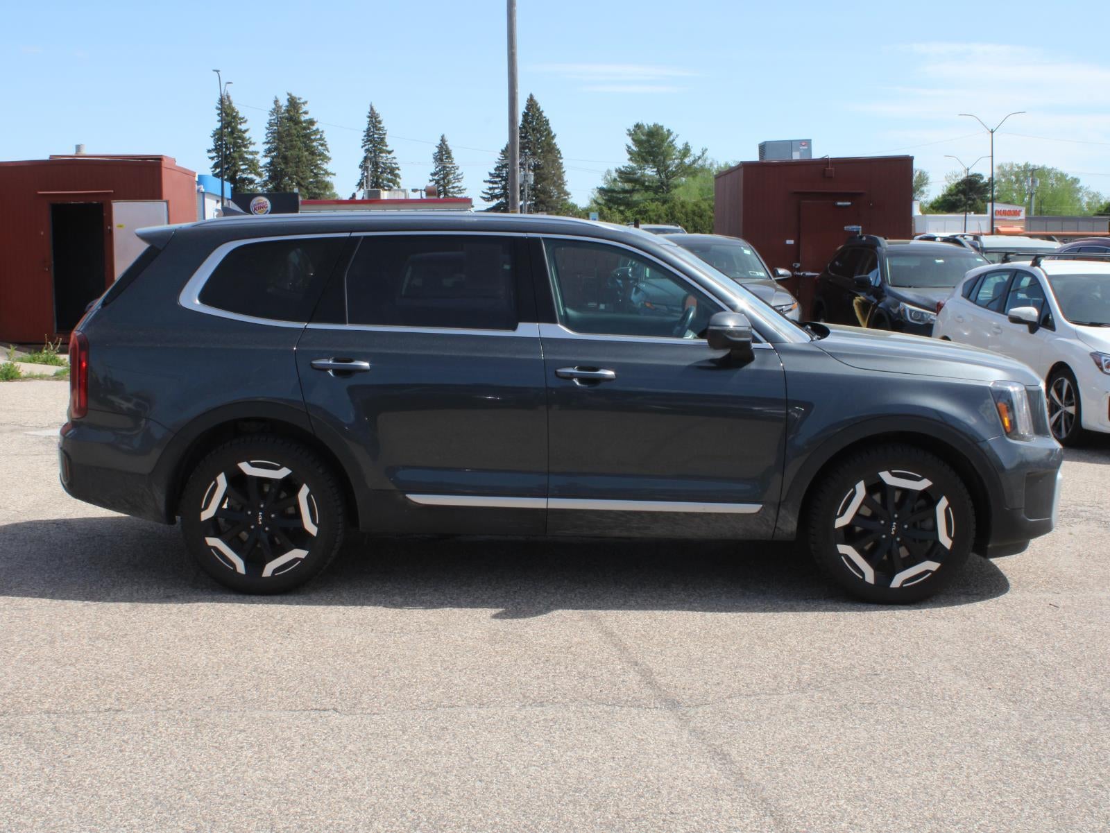 2024 Kia Telluride S