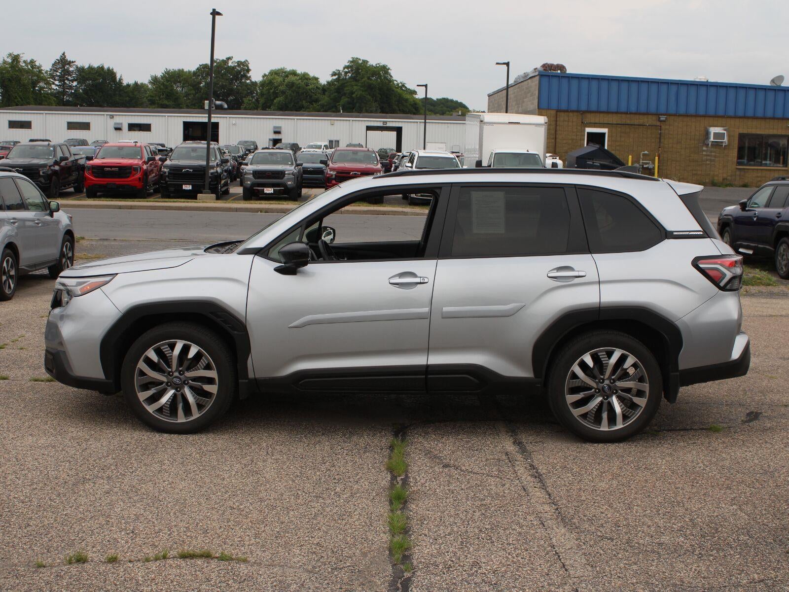 2025 Subaru Forester Touring