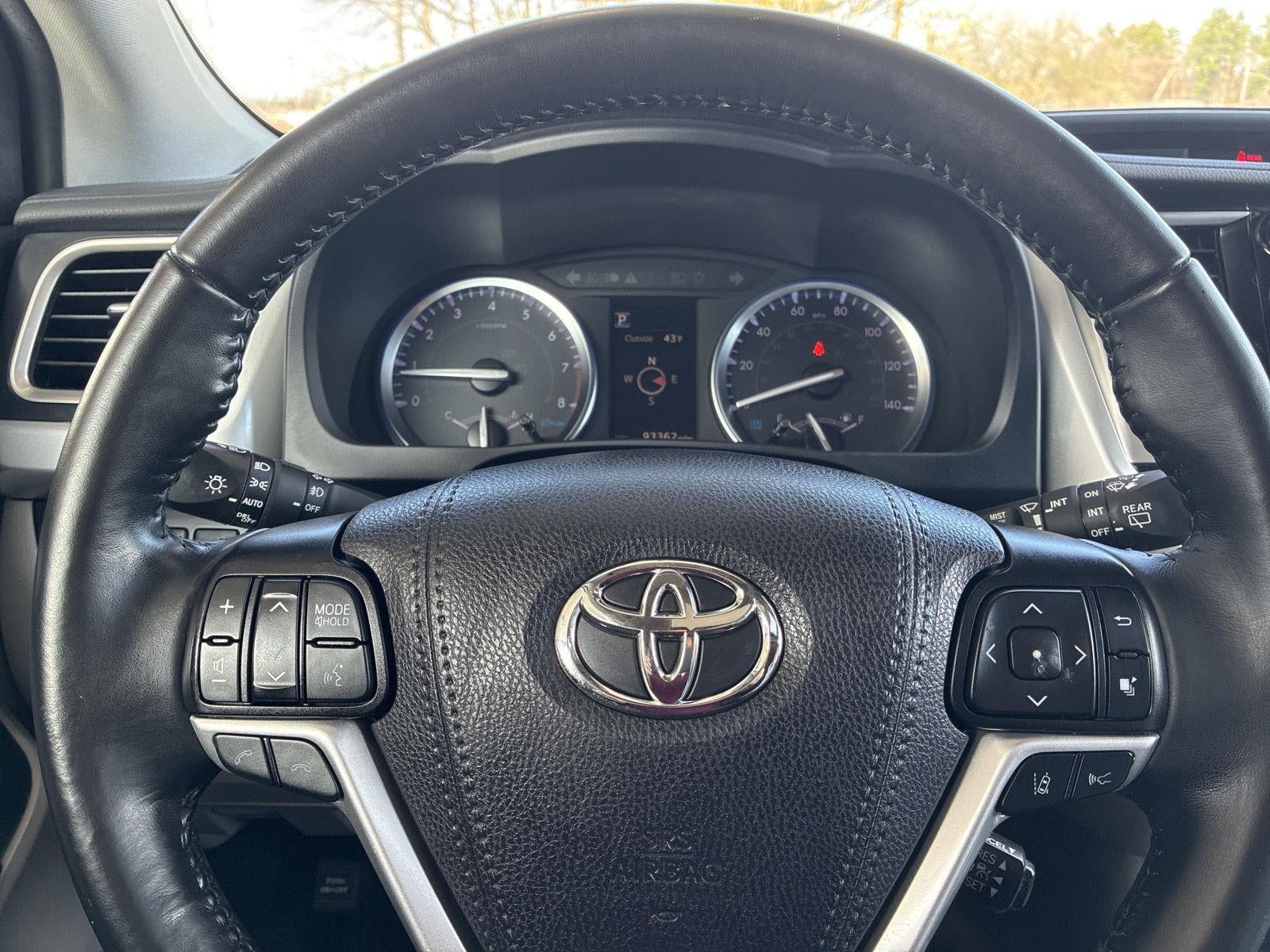 2019 Toyota Highlander XLE