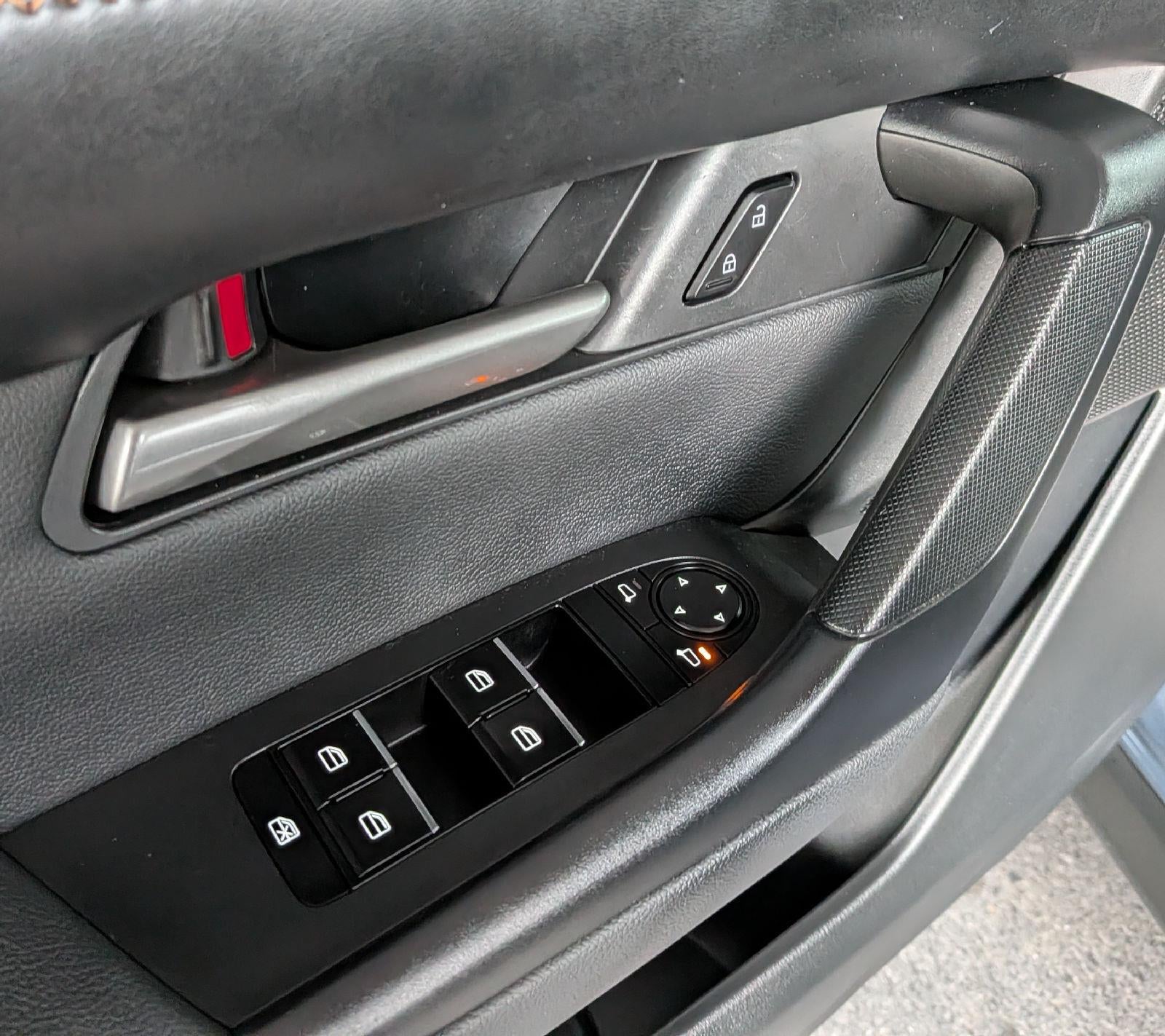 2025 Mazda Mazda CX-50 Hybrid Premium Package