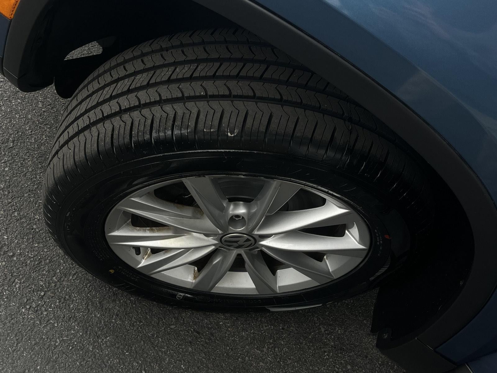 2017 Volkswagen Tiguan S