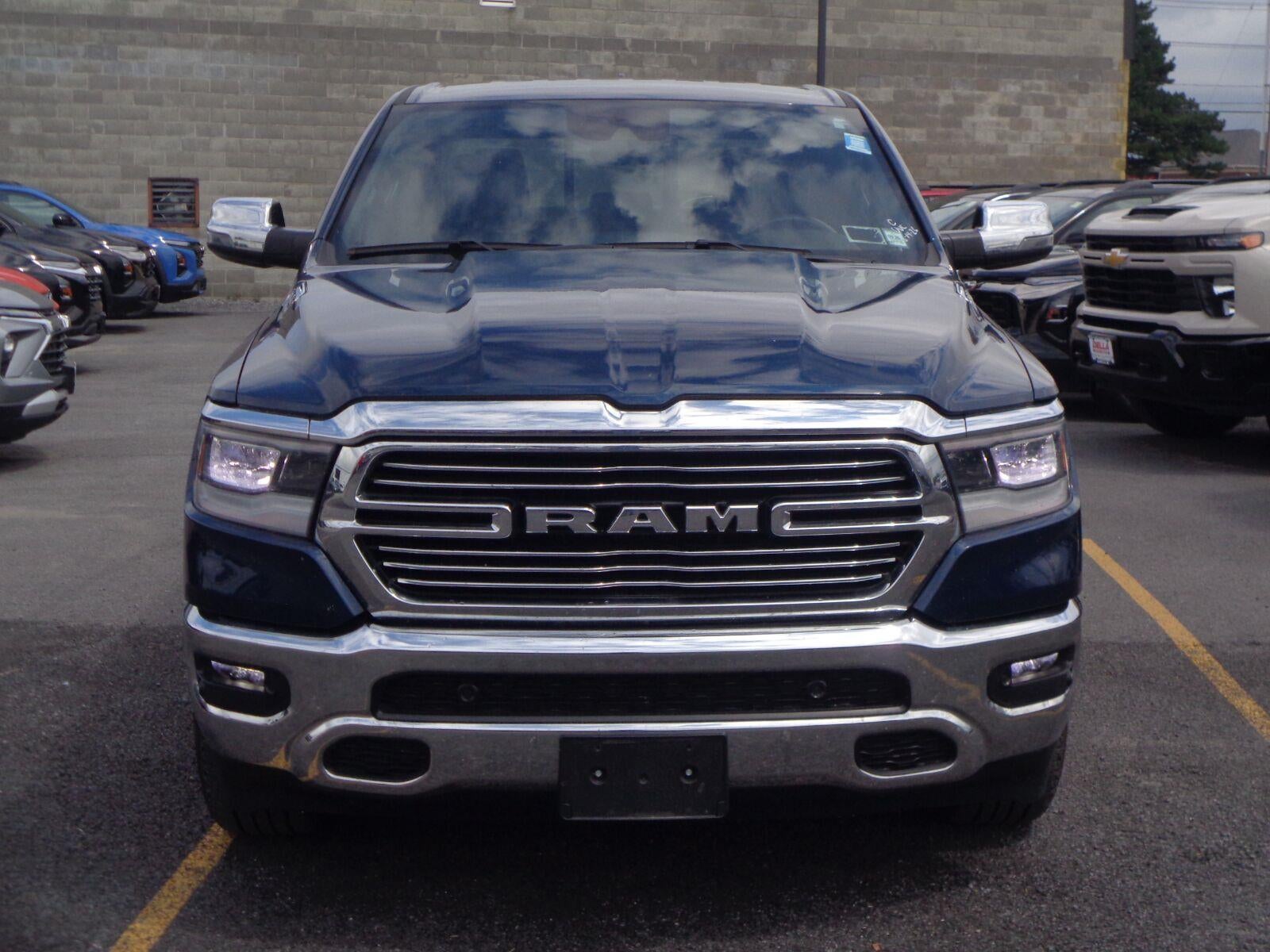 2024 RAM 1500 Laramie Crew Cab 4x4 5'7" Box