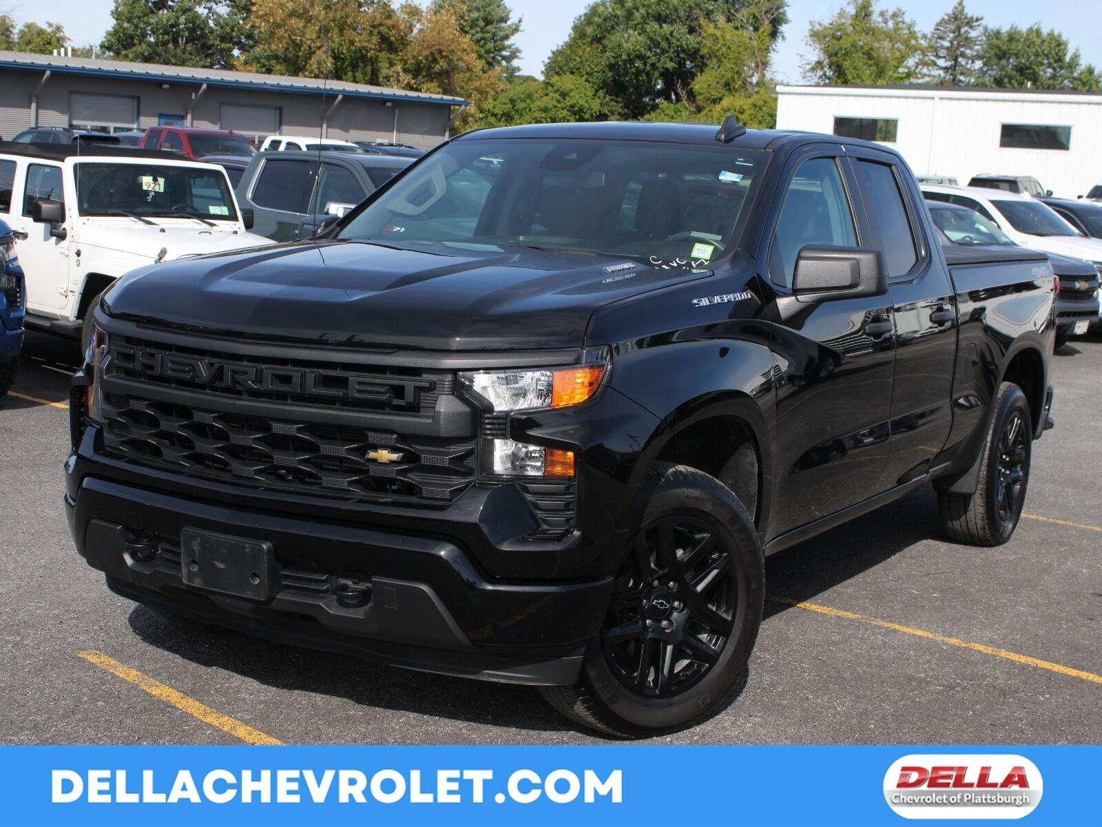 2025 Chevrolet Silverado 1500 Custom