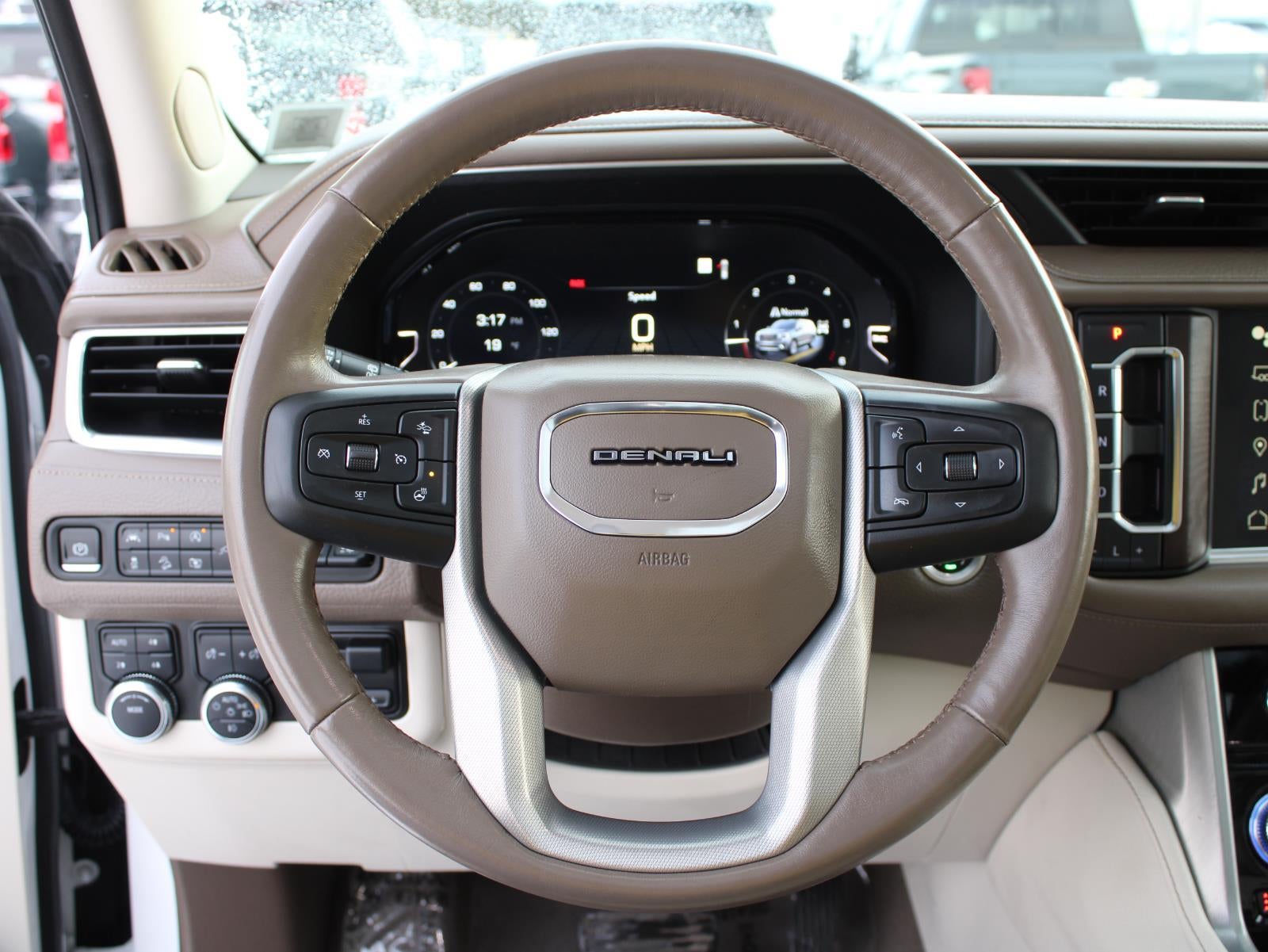 2022 GMC Yukon XL Denali