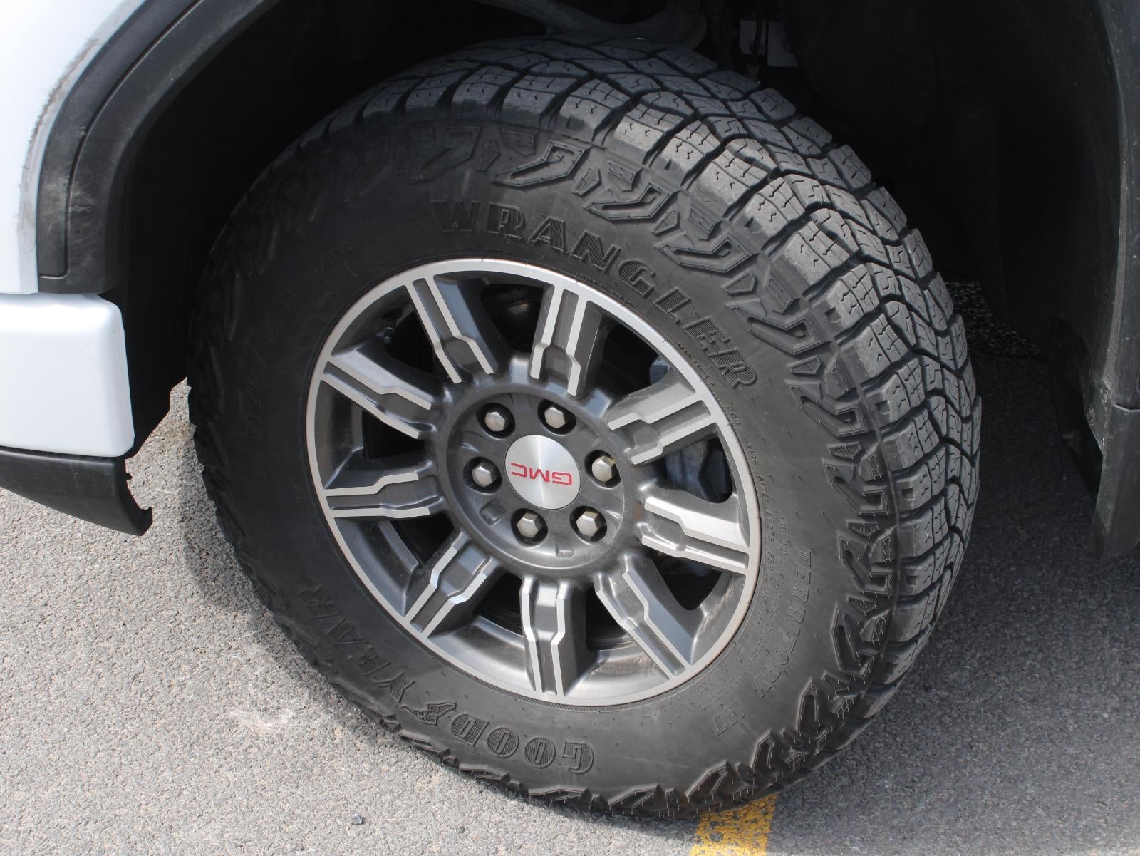 2025 GMC Sierra 1500 AT4