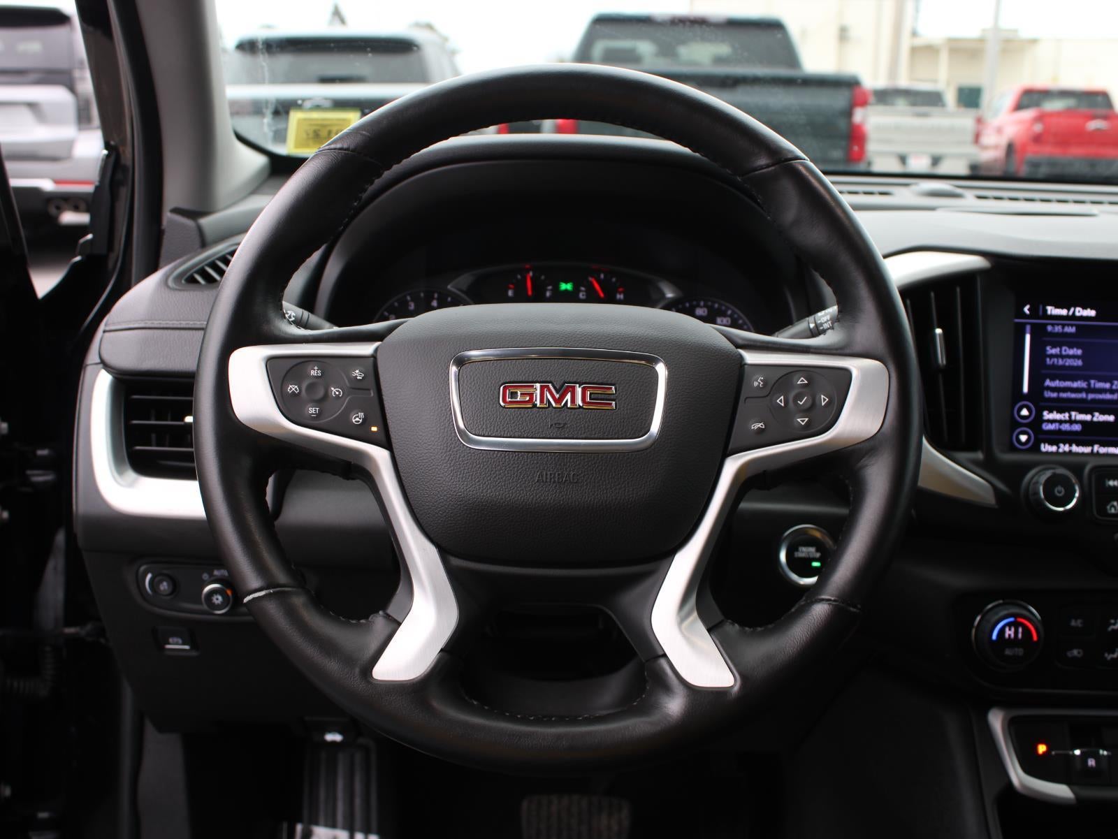 2022 GMC Terrain SLT