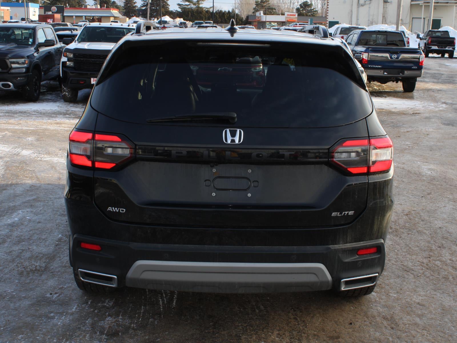 2023 Honda Pilot Elite