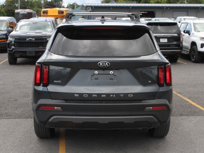 2021 Kia Sorento S